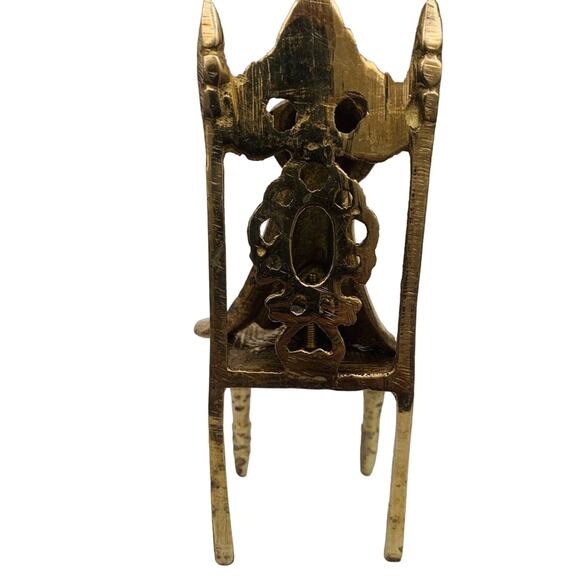 Vintage Brass Frog on A Chair - Picture 4 of 11
